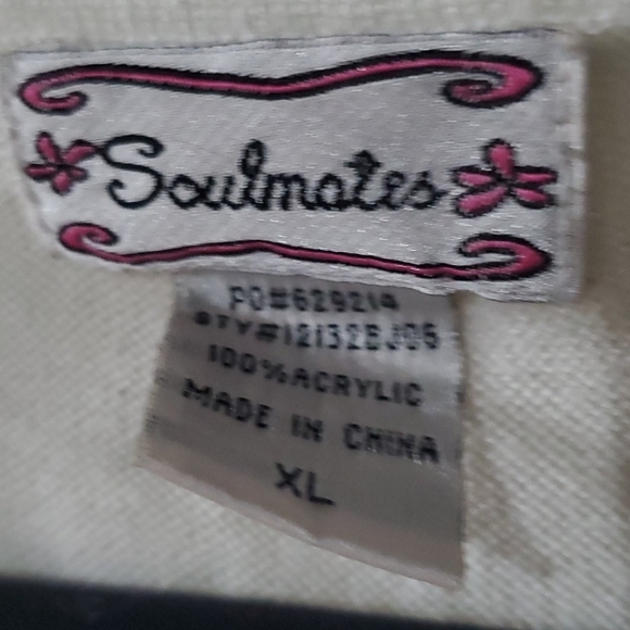 Top - Picture 3 of 3